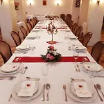 - Zum Schwanenkoenig 3*