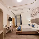 Hotel - Zum Schwanenkoenig 3*