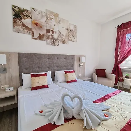 - Zum Schwanenkoenig Hotel Medebach