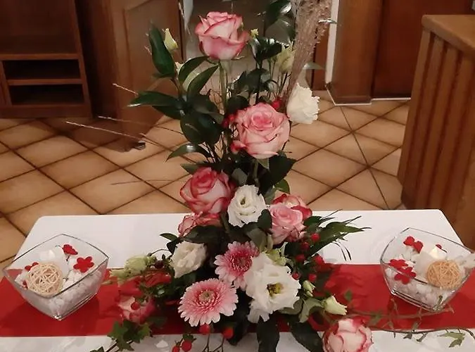 - Zum Schwanenkoenig 3*