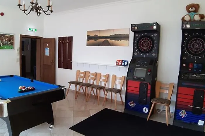 - Zum Schwanenkoenig 3* Medebach