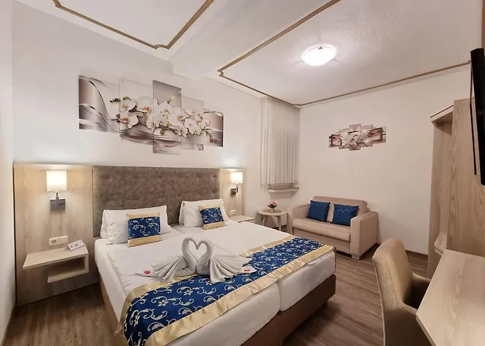 - Zum Schwanenkoenig Hotel 3*