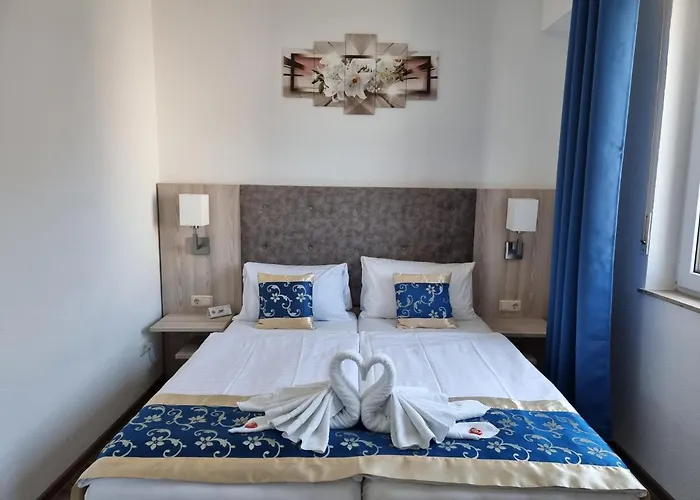 Hotel - Zum Schwanenkoenig